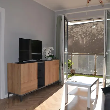 - Free Parking - Easy Check-in