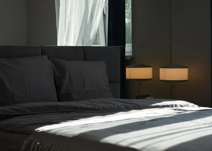 - Free Parking - Easy Check-in