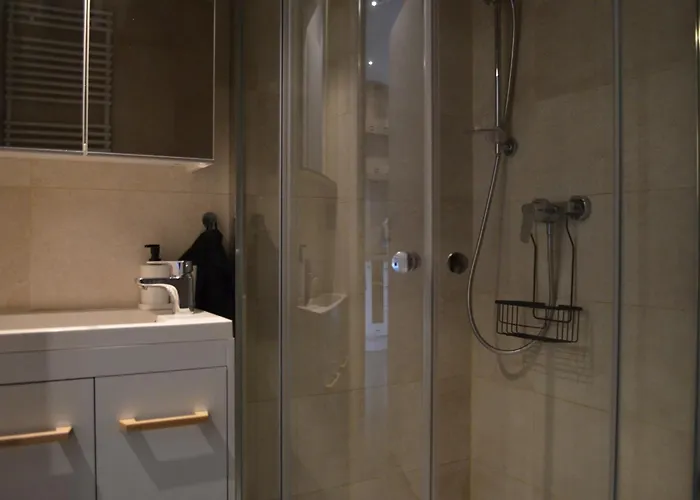 דירה - Free Parking - Easy Check-in סוסנוביץ'