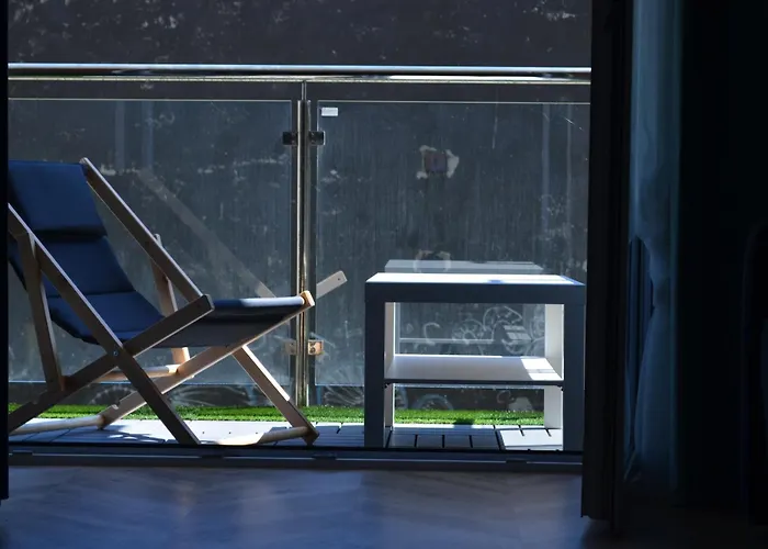 - Free Parking - Easy Check-in דירה